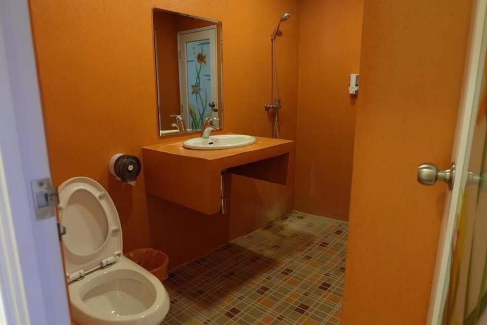 Family Guesthouse Chaweng Екстериор снимка