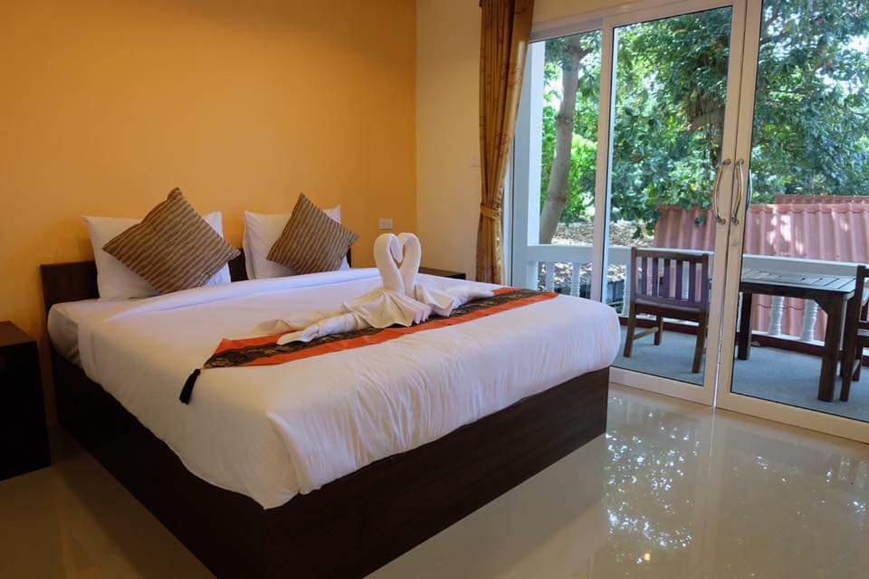 Family Guesthouse Chaweng Екстериор снимка